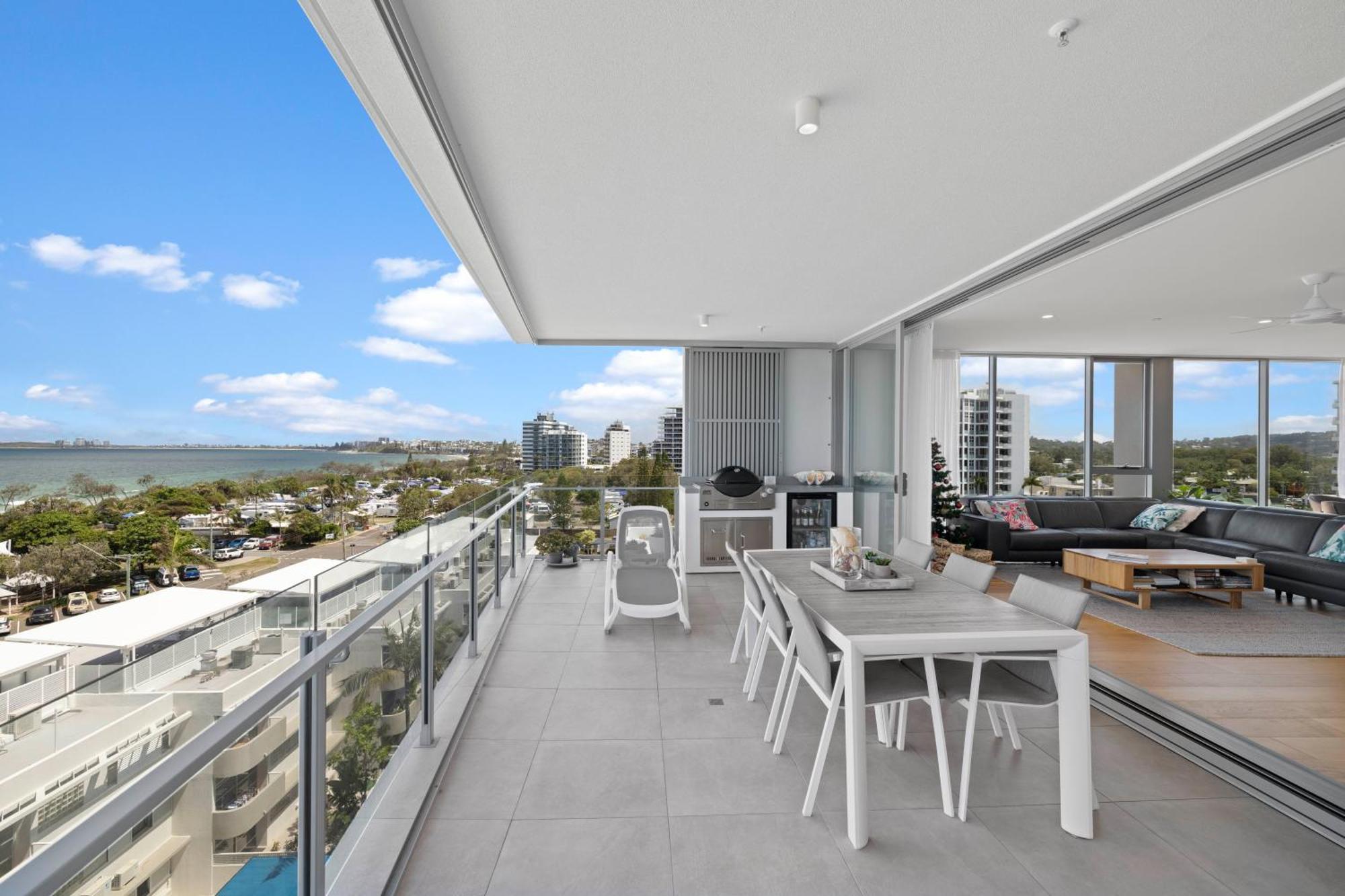 Rise Maroochydore Bagian luar foto