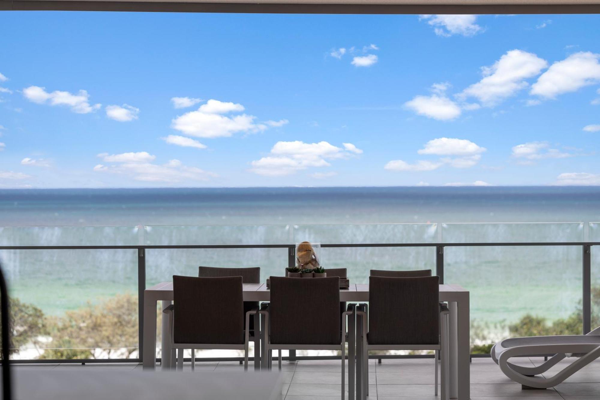 Rise Maroochydore Bagian luar foto